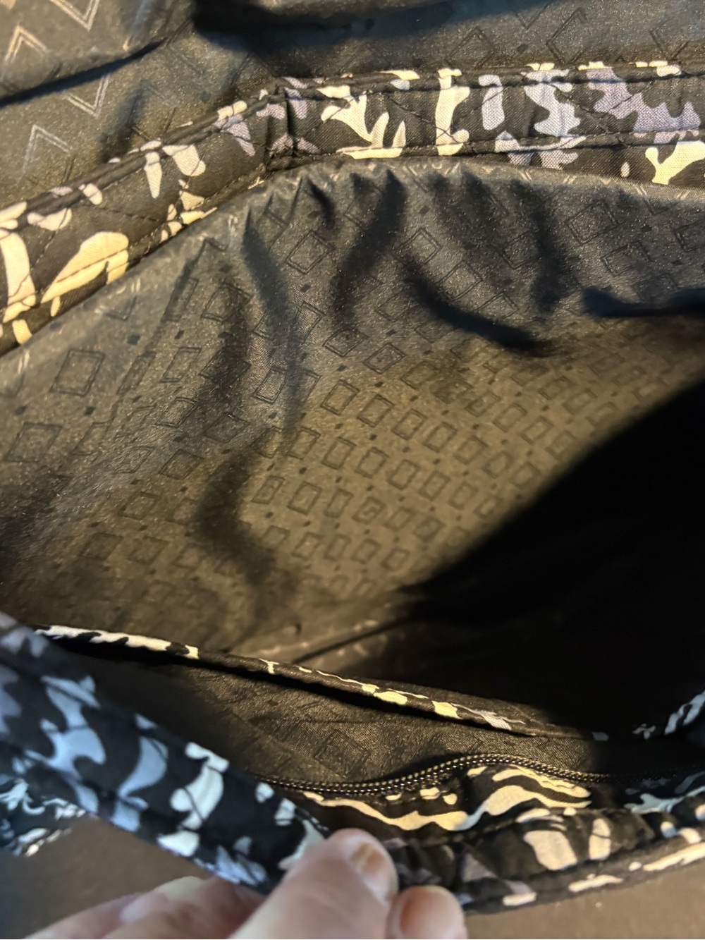 Vera Bradley Messenger Bag and Coin Purse NWT $154 MSRP - Picture 5 of 10